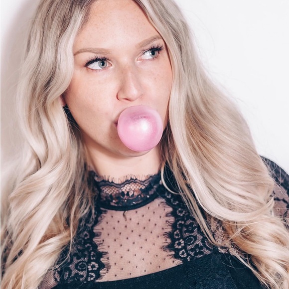 MEET YOUR POSHER! - Picture 4 of 4